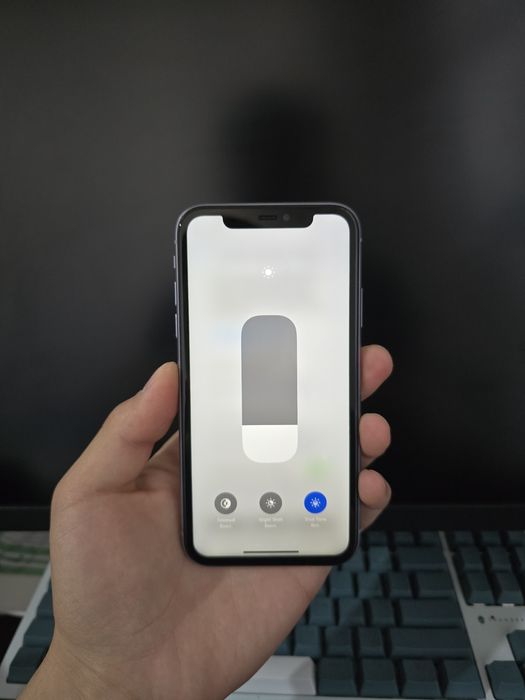 iPhone 11 64gb Violet