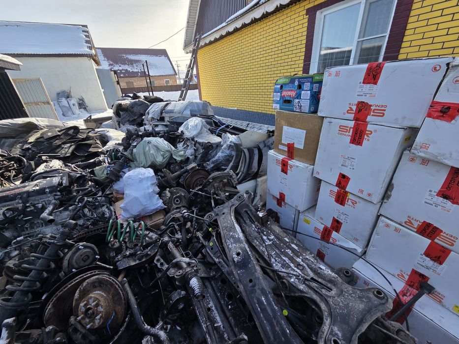 Камри. Альфард естима