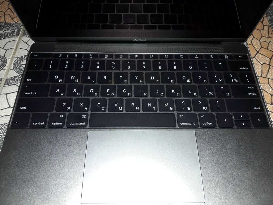 Гравировка клавиатуры на ноутбук