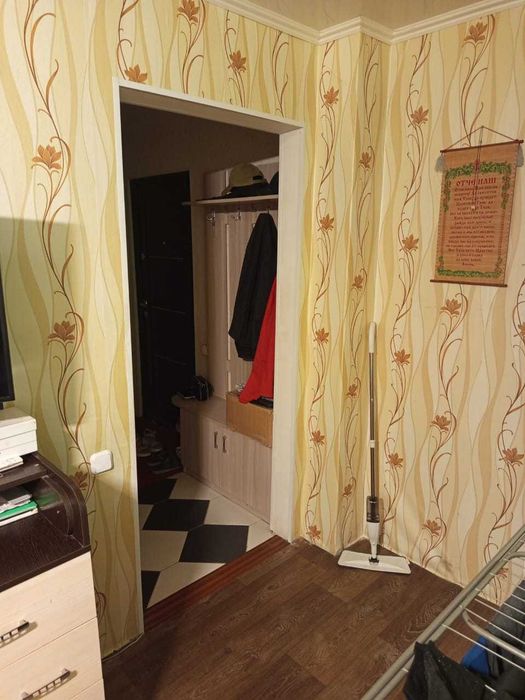 Продам 1 комнатную