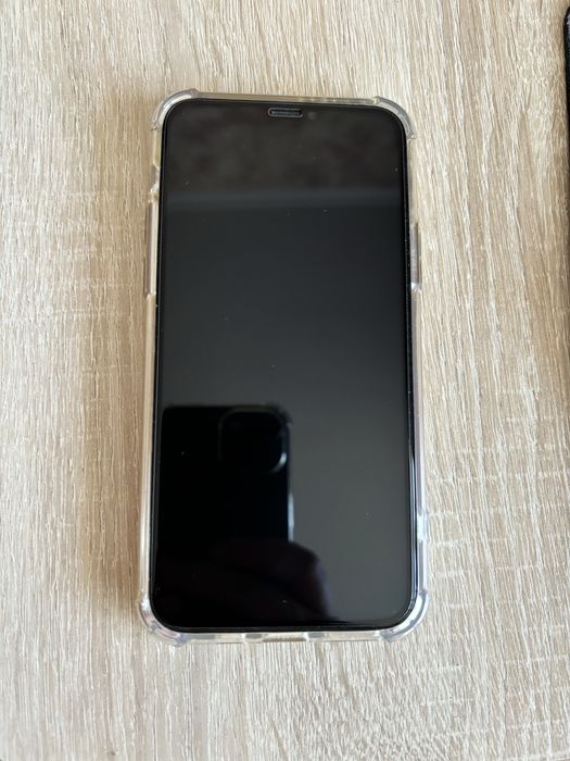 iPhone 11 Pro. продам