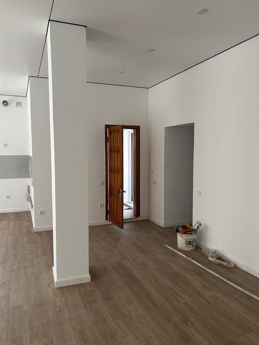 Сдается в аренду под офис или под жилье