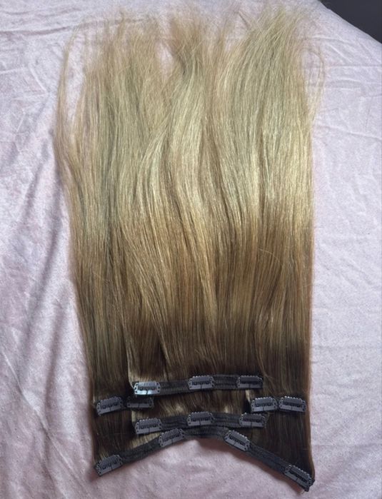 Russian hair clip on
