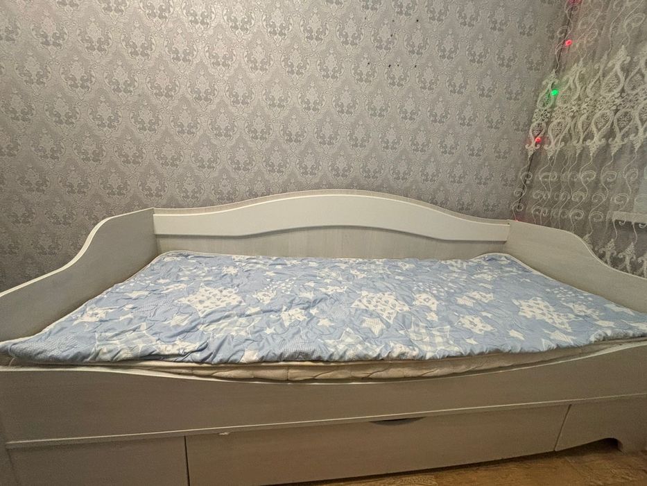 Детские кроватки