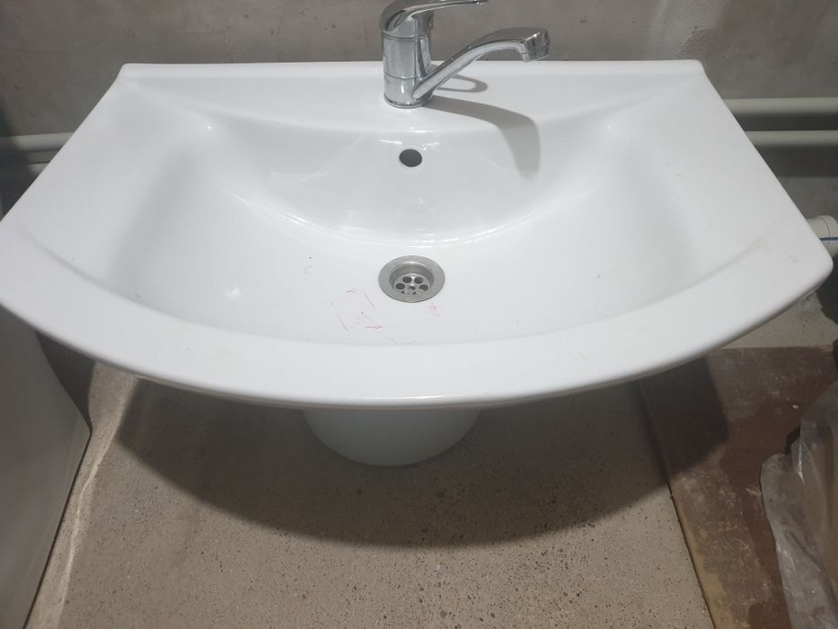 Продам Раковину для Ванной