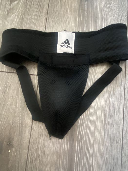 Кимоно и Защита на пах 7-10 лет