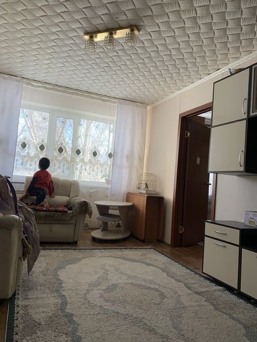 Продам квартиру 2 ком абая 90