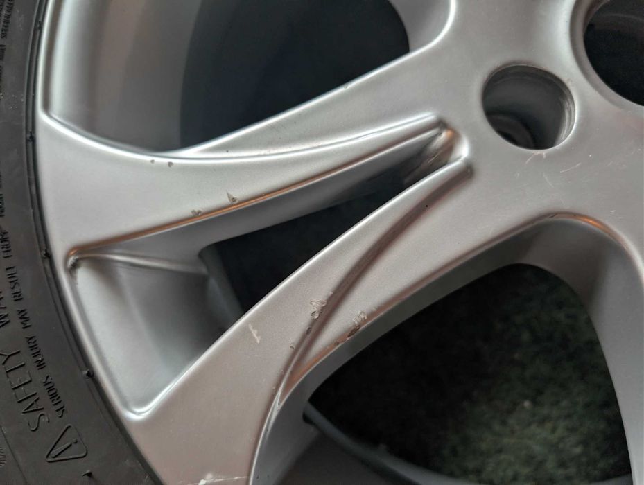 Roti Jante+Anvelope Continental 215/60/R17 96H