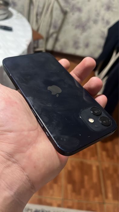Iphone 12, б/у .