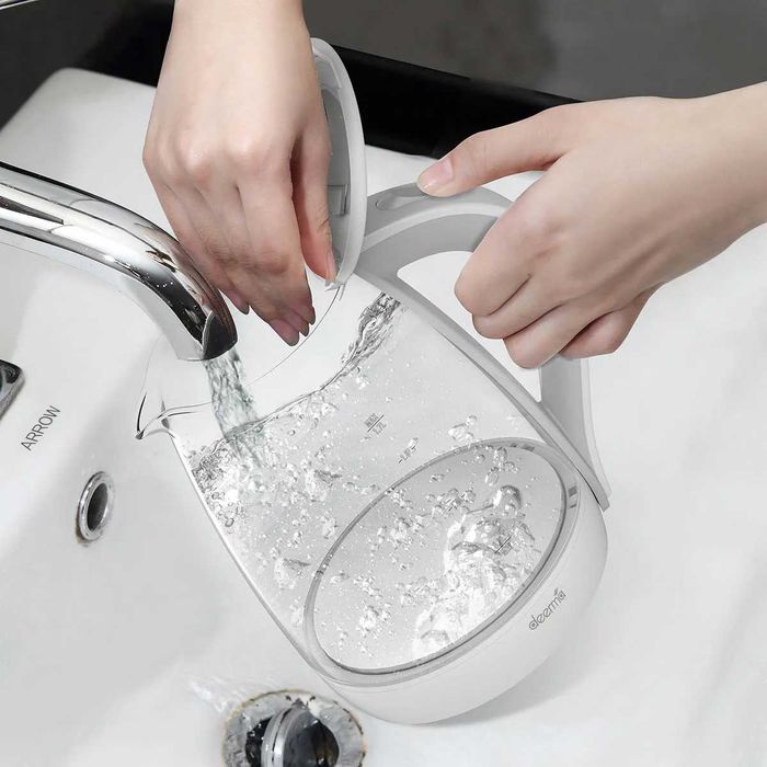 Xiaomi Электрический чайник Deerma Electric Kettle DEM-SH30W