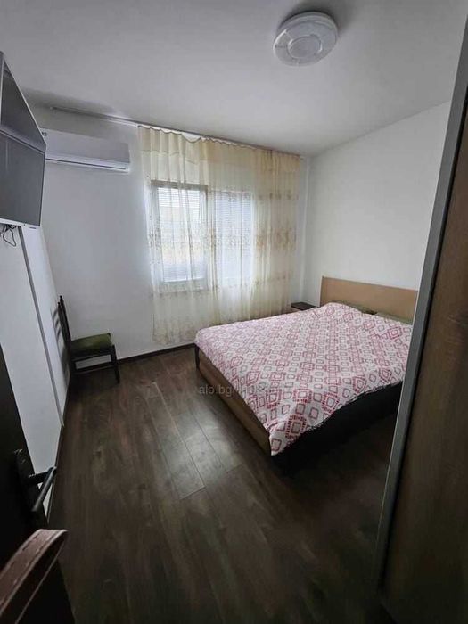 Дава се под наем Тристаен апартамент в Пловдив, Гагарин - 67 кв.м за 398.82 € - Снимка #2
