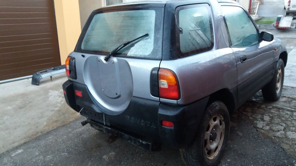 Aripa dreapta spate  toyota rav 4 1 I 2.0 i 1994-2000