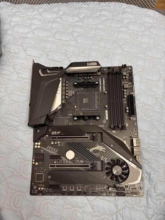 Материнская плата msi x570