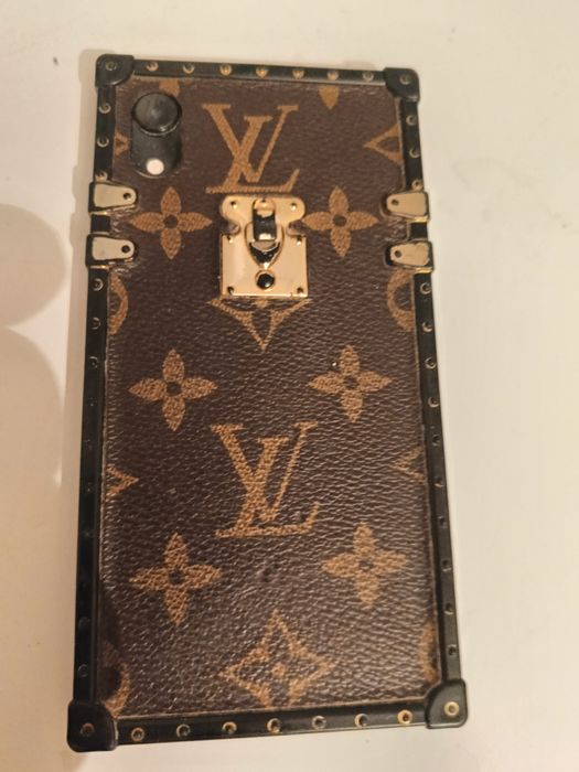 Айфон ХР  продам за 90тыс.тенге