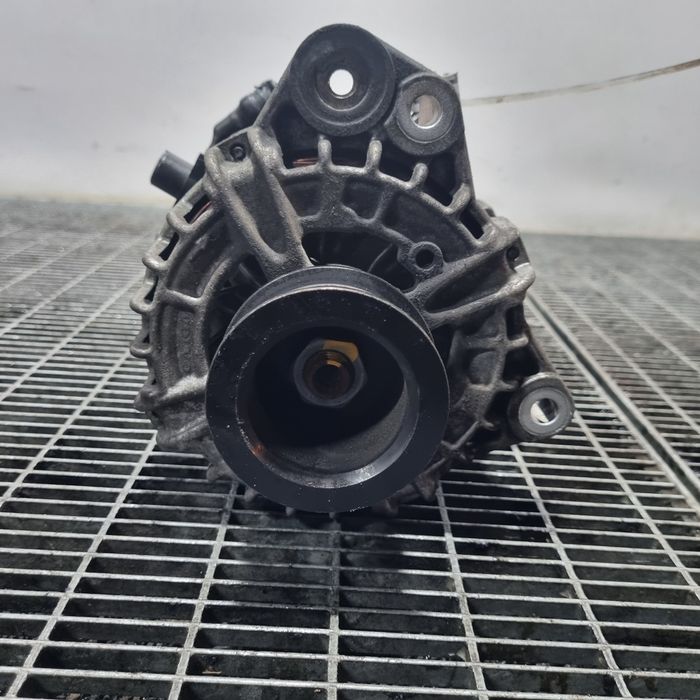 Alternator Volvo XC60 Facelift 2.0 D 2013 - 2017 181CP 1969CC D 4204 T5 (1577) Diesel 30659580 Garantie