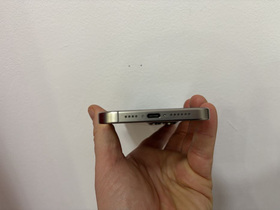 Iphone 15 Pro Max, Natural Titanium, pentru piese