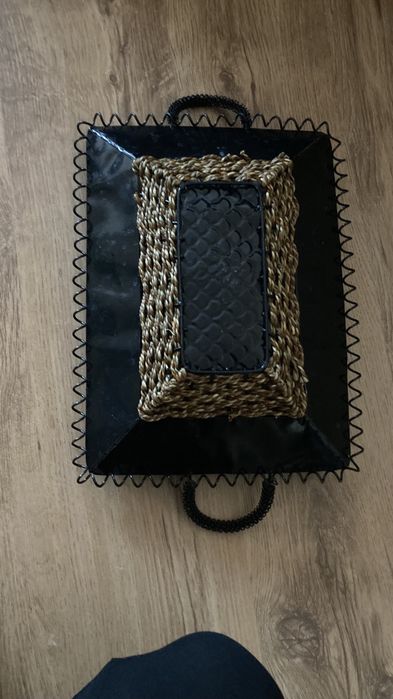 Фруктиера ръчно правена от метал