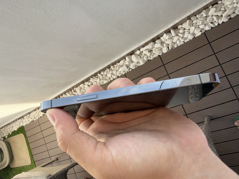 Iphone 12 pro Apple