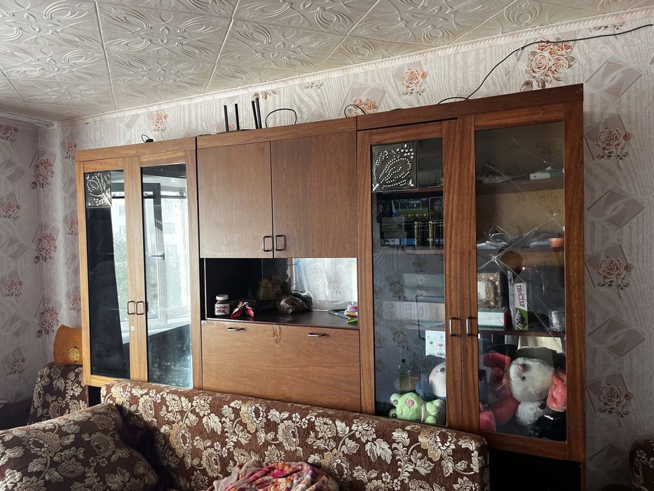 Отдам бесплатно шкафы