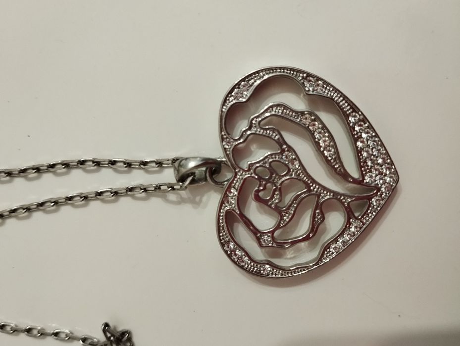 Цепочки с кулоном