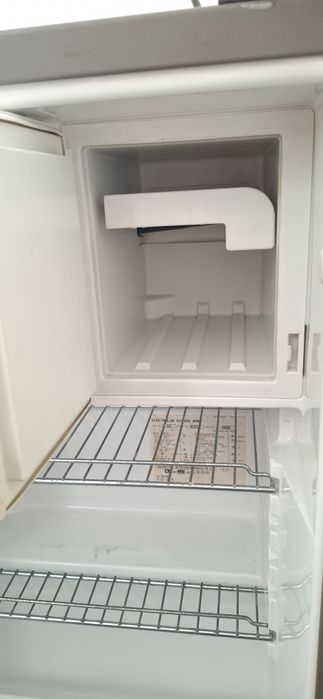 Frigider rulotă Electrolux