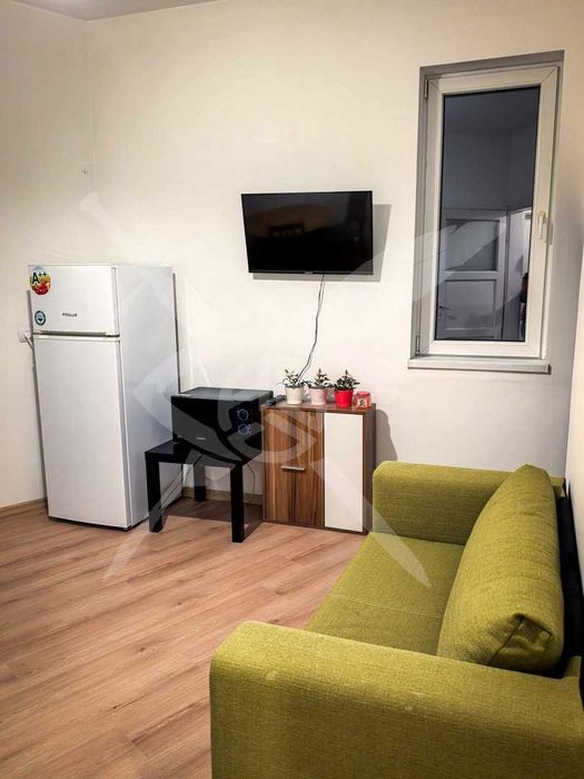 Дава се под наем Двустаен апартамент в София, Лозенец - 65 кв.м за 580 € - Снимка #1