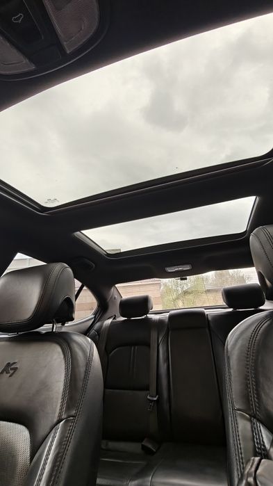 Продам живую  Kia k7