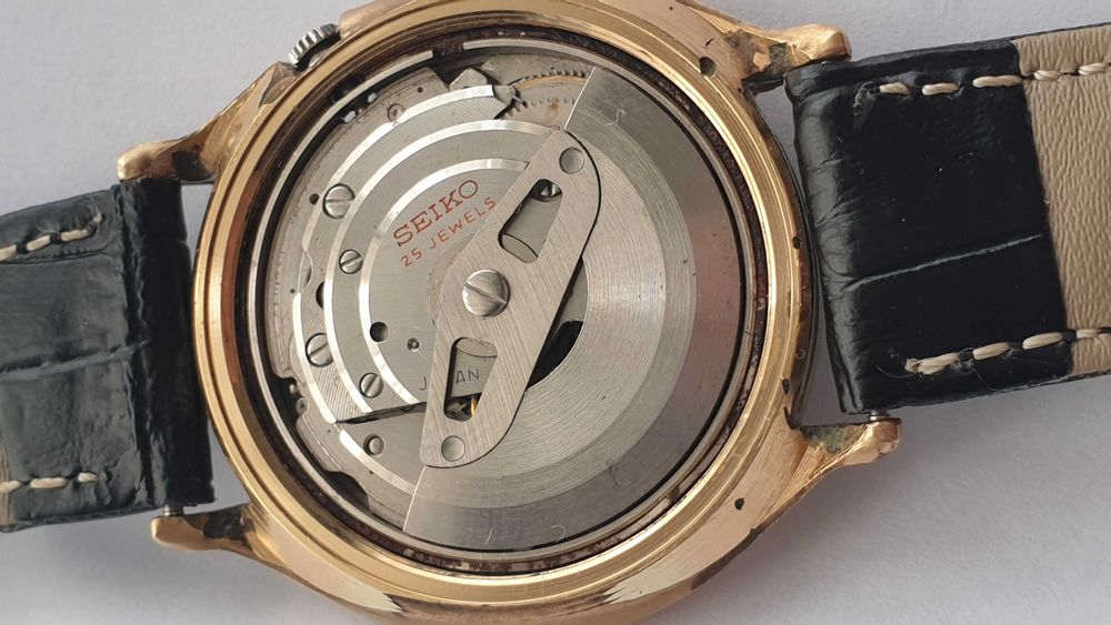 Рядък мъжки часовник SEIKO DX 6106-8060 -60те години