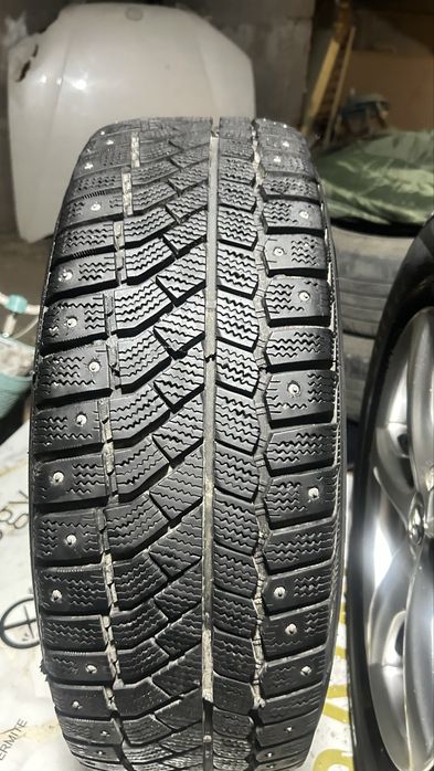 Продам комплект колёс R15