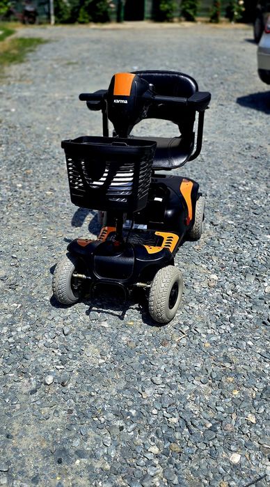 Scuter Carut electric KARMA pentru persoane cu dizabilități handicap