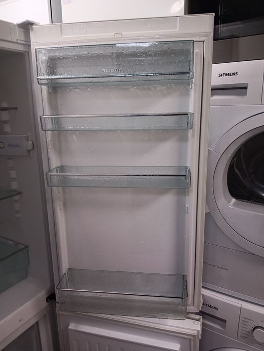 Комбиниран хладилник с фризер Миеле Miele с две години гаранция!