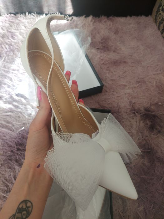 Новые шикарные туфли