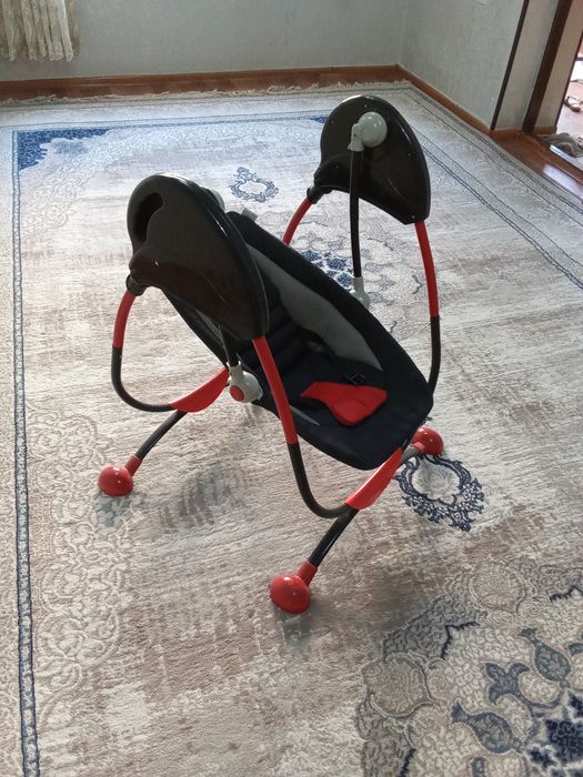 Шезлонг детский !