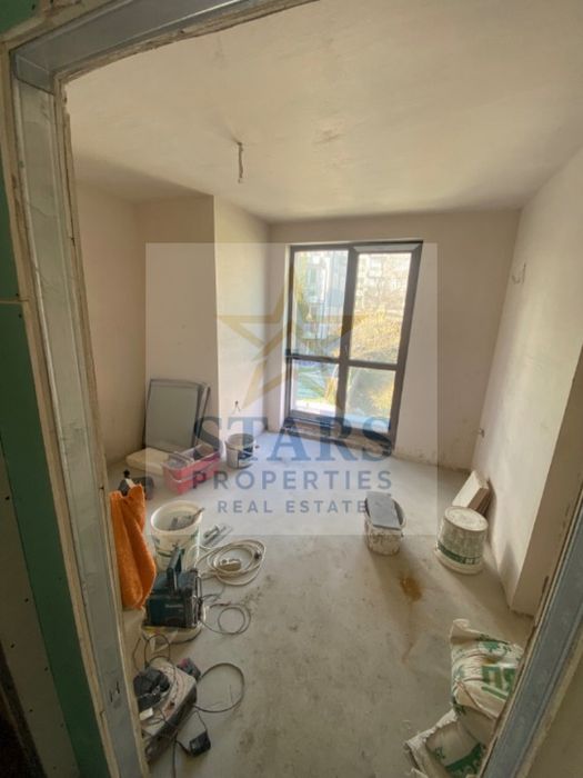 Продава се Двустаен апартамент в Варна, Бриз - 58 кв.м за 1363 €/кв.м - Снимка #5