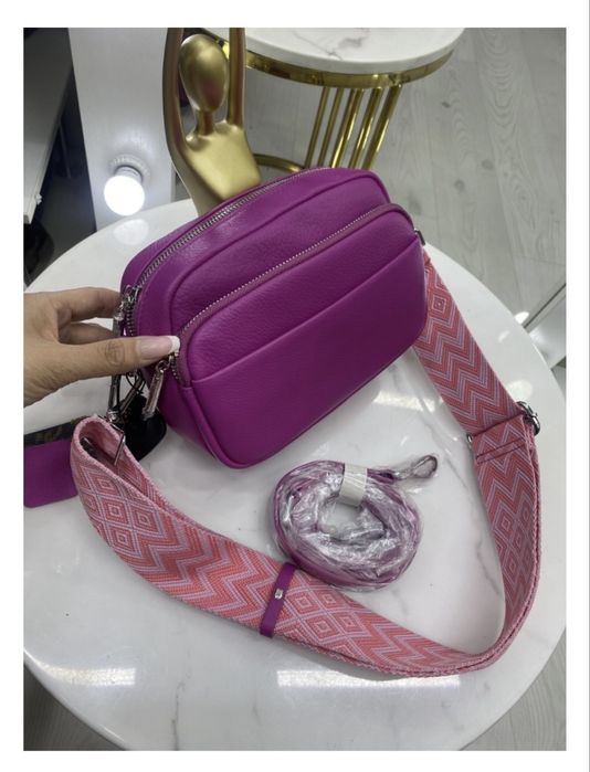 Продам  женскую сумочку!
