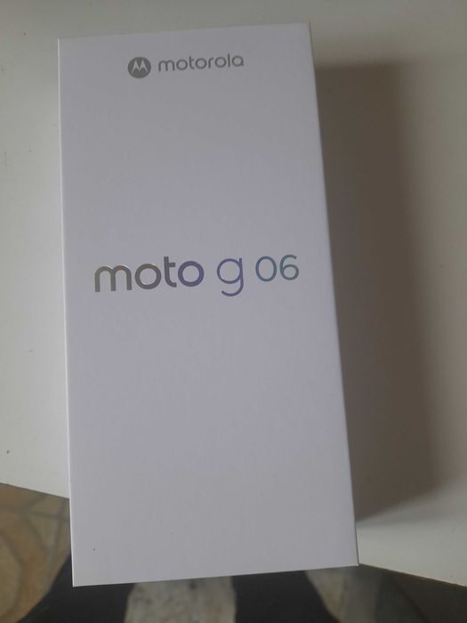 Vând telefon mobil