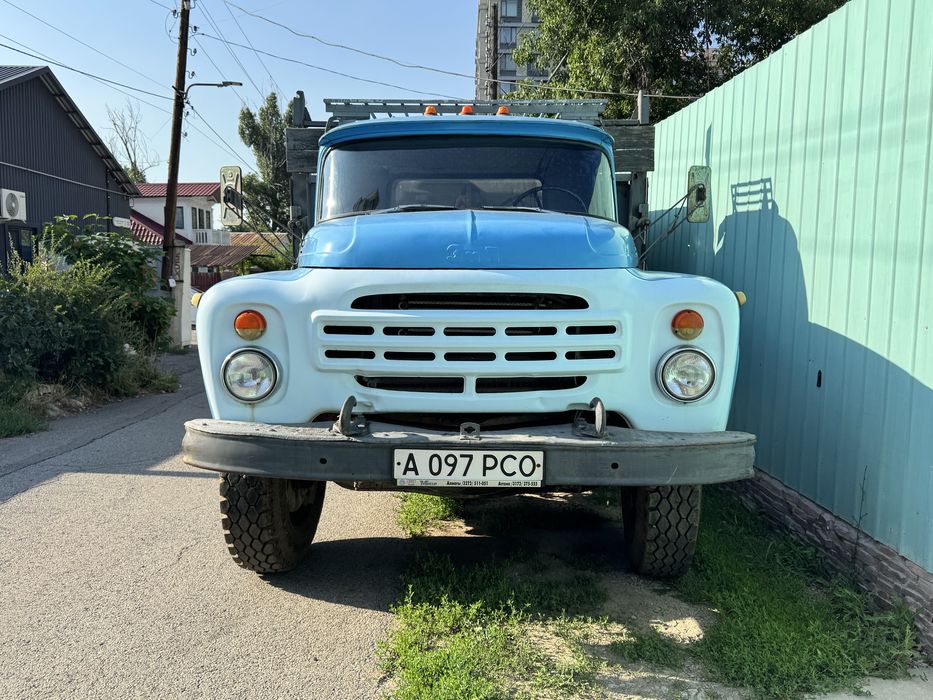Самосвал Зил 130