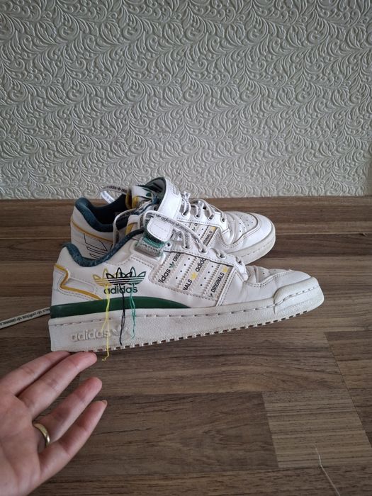 Adidas оригинални маратонки