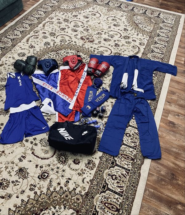 Бокс кикбокс дзюдо спорт сатылады