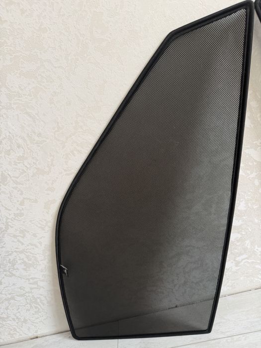 Продам шторки на BMW E39.