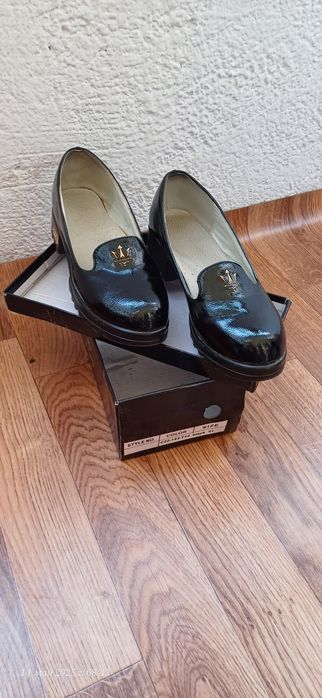 Туфли жен. разны