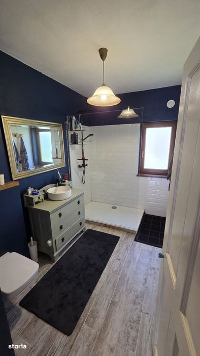 Casa moderna, independenta energetic, in mijlocul naturii – Sai, jud