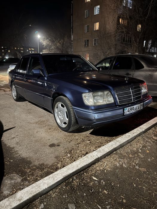 Продам Мерседес W124