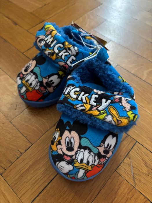 Детски вътрешни обувк