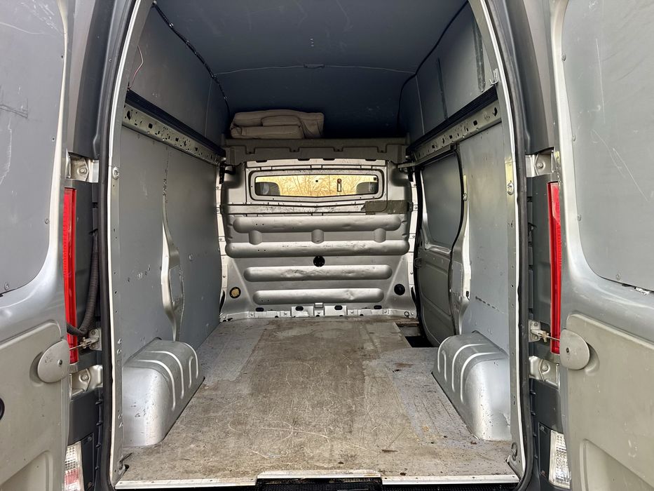 Renault Trafic 2.0dci 2007 - Suprainaltat cu Klima / Siroco