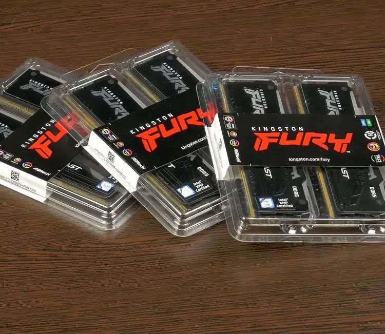 Kingston FURY Beast RGB DDR5-5600 RAM 3x 2x16