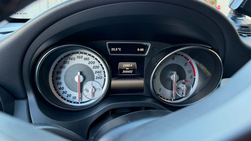 Mercedes-Benz GLA 200d