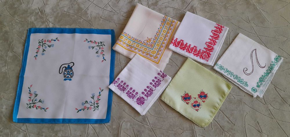 Памучни и копринени ретро кърпички за колекция