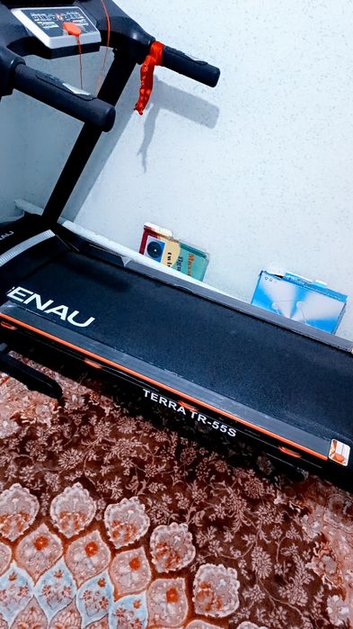 Беговая дорожка,продам срочно