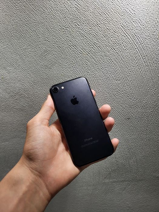Iphone 7 на запчасти срочно